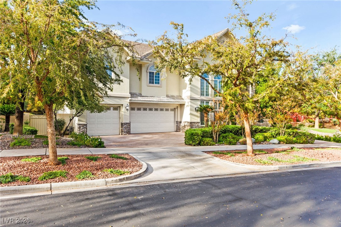 9204 White Tail Drive