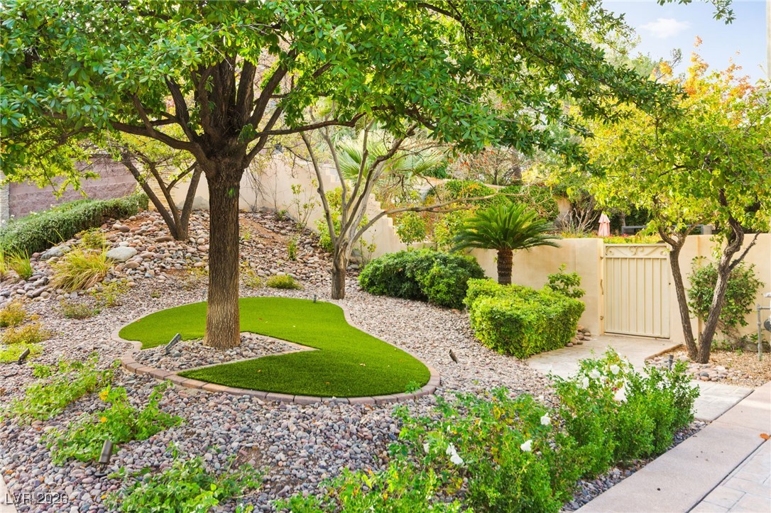 9204 White Tail Drive