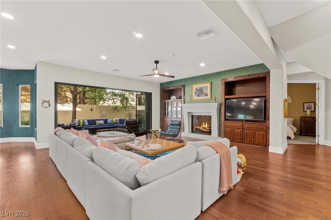 9204 White Tail Drive