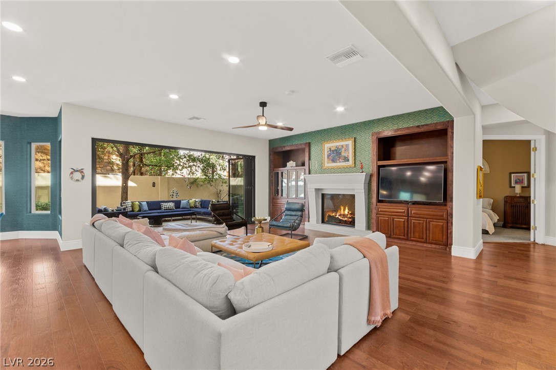 9204 White Tail Drive