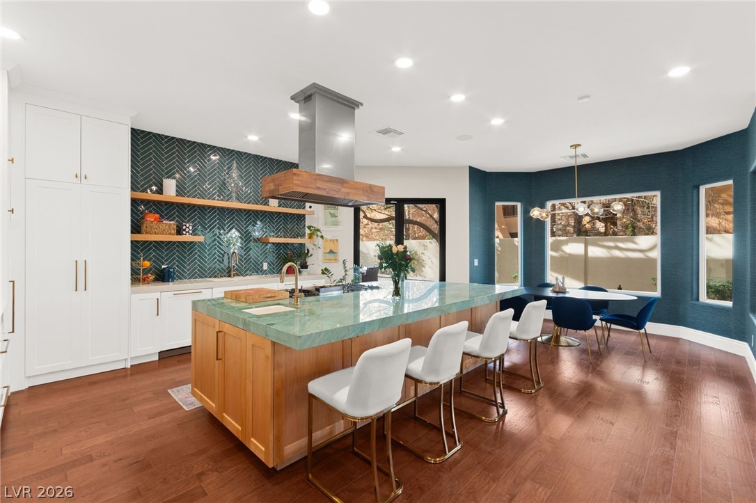 9204 White Tail Drive