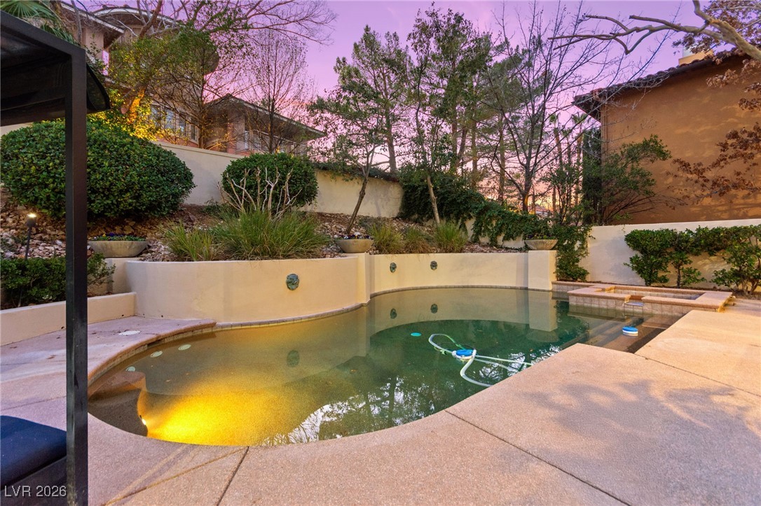 9204 White Tail Drive