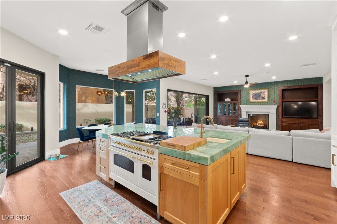 9204 White Tail Drive