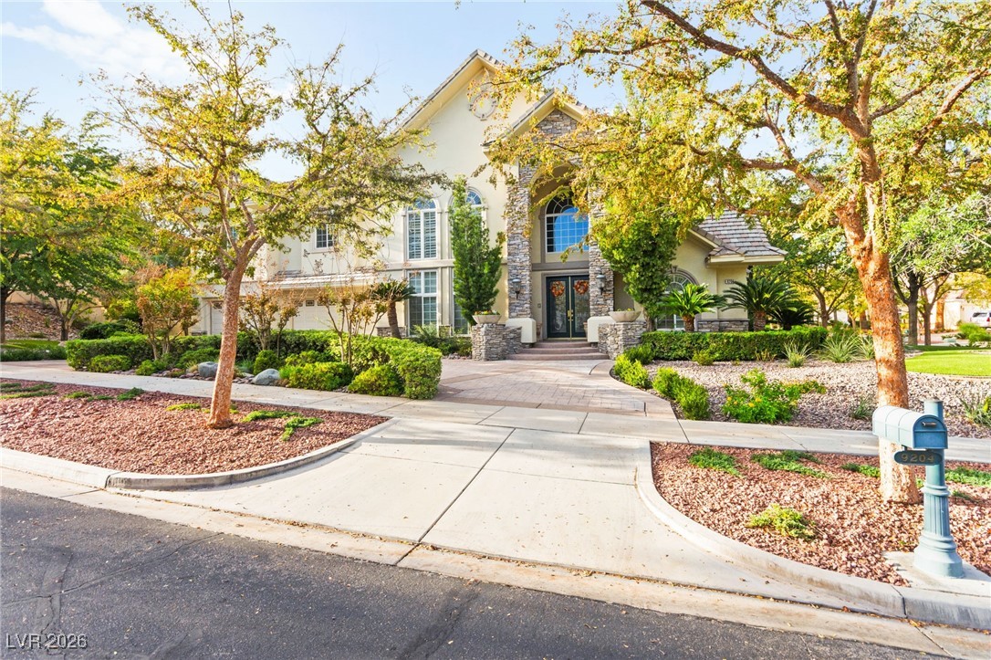 9204 White Tail Drive