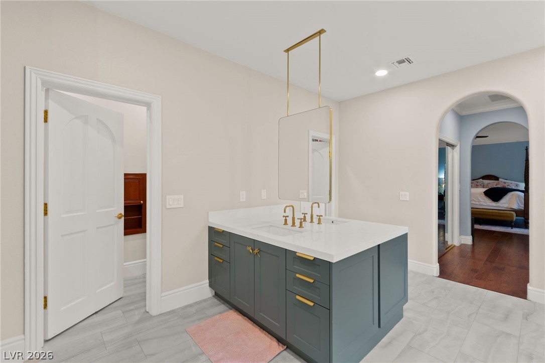 9204 White Tail Drive