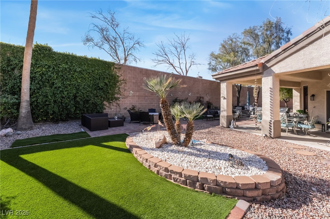 493 Lace Haven Court