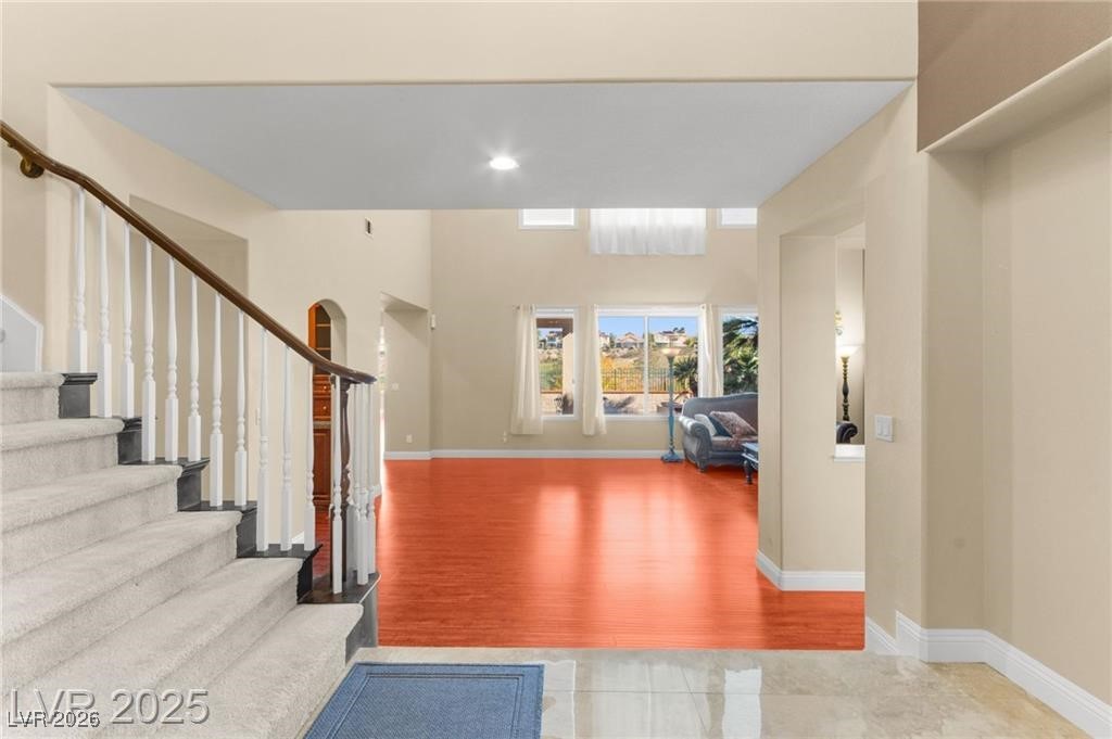 2900 Carmelo Drive