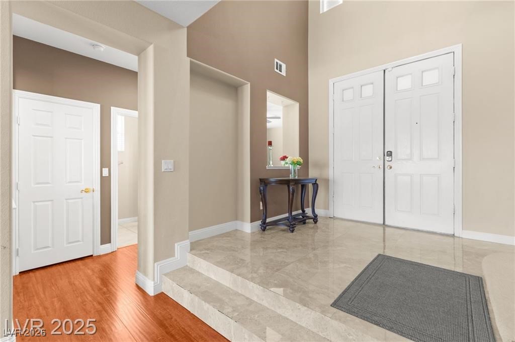 2900 Carmelo Drive