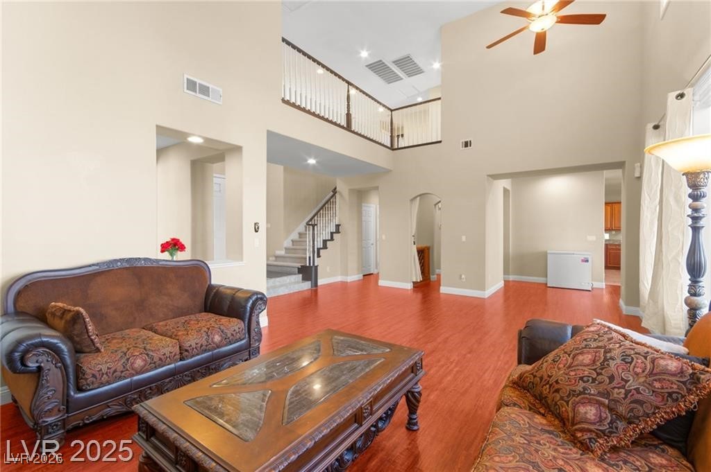 2900 Carmelo Drive