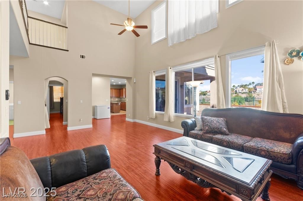 2900 Carmelo Drive