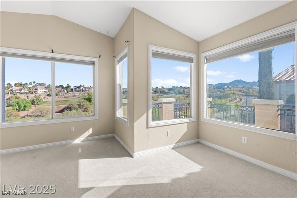 2900 Carmelo Drive