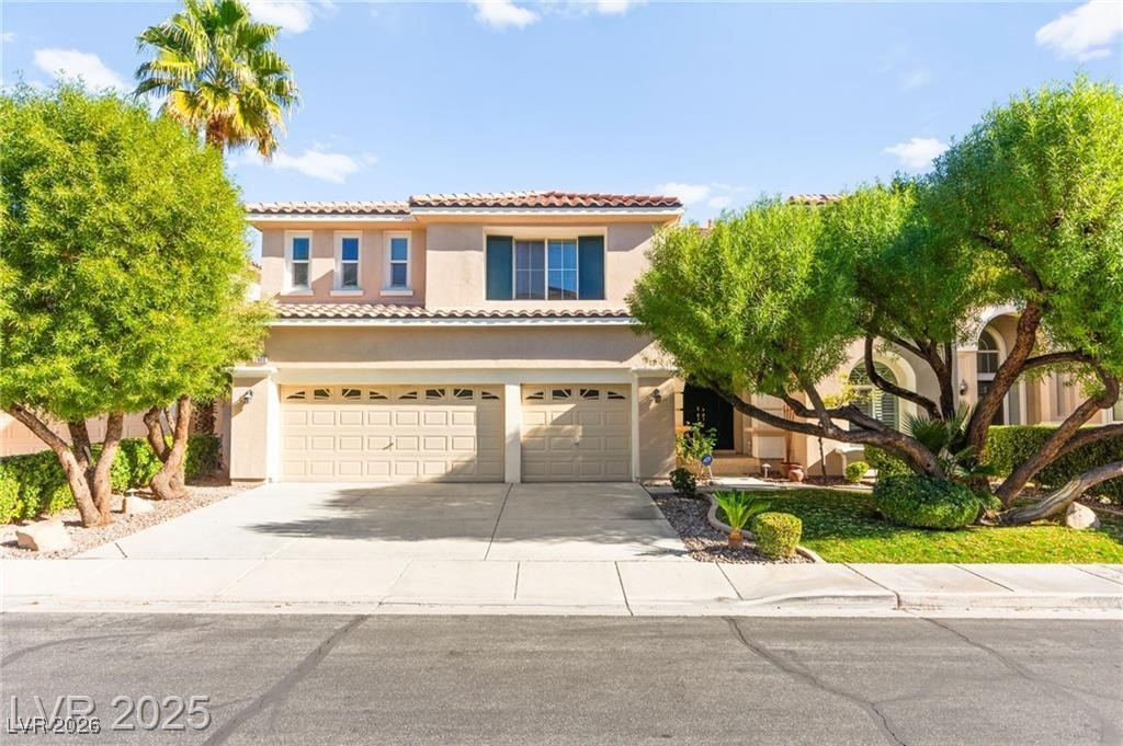 2900 Carmelo Drive