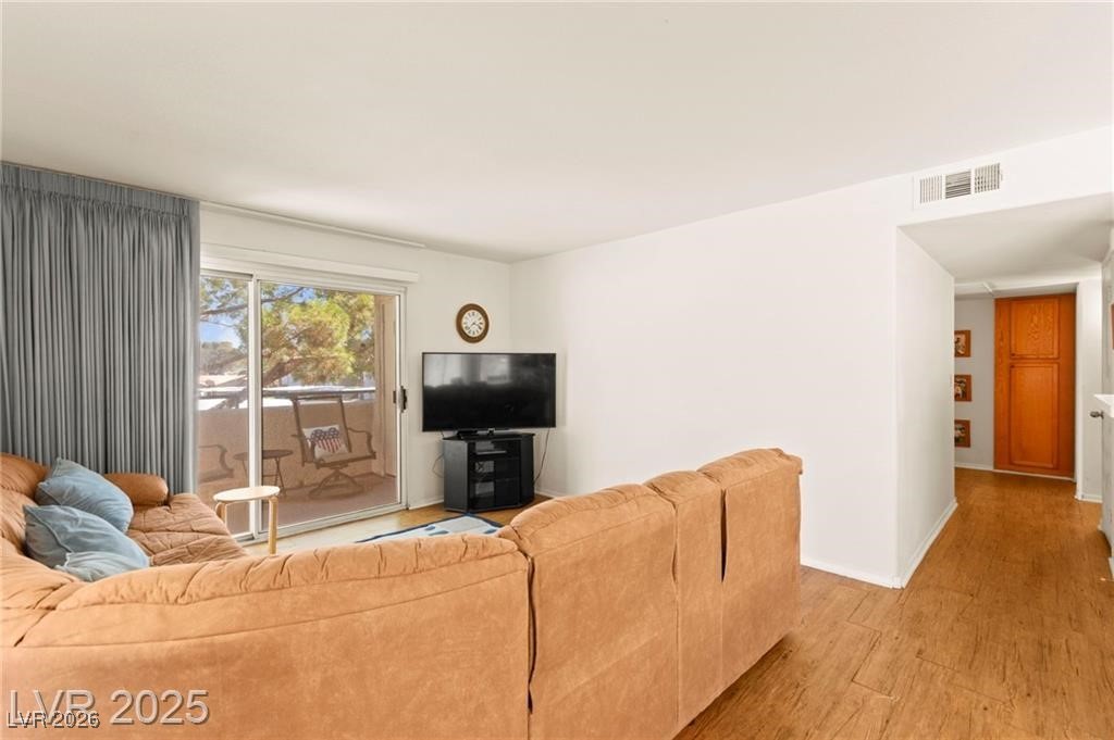 3152 Tarpon Drive 203