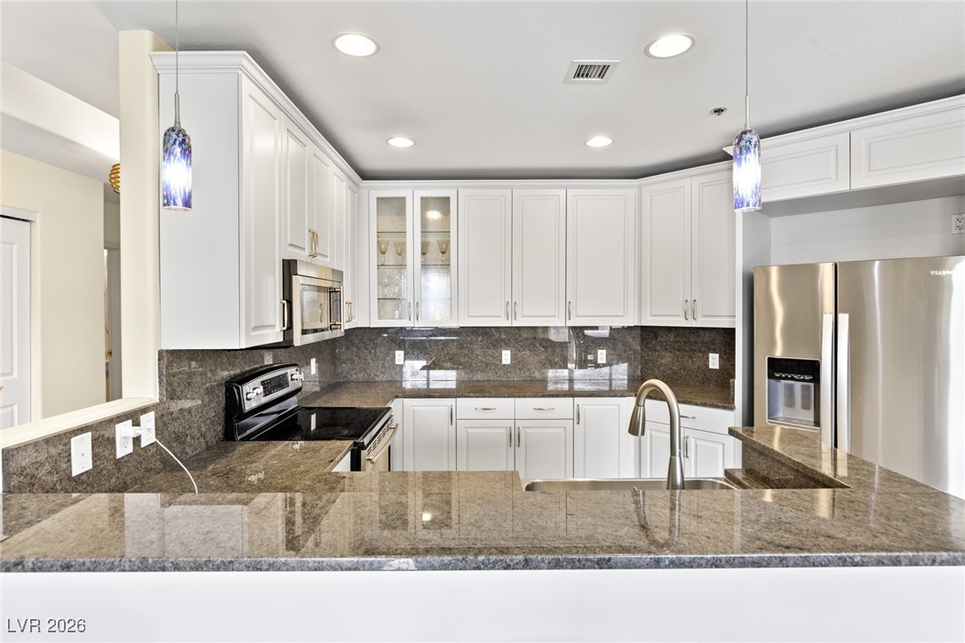 8255 Las Vegas Boulevard 619