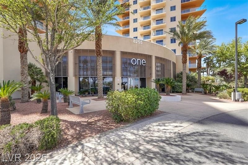 8255 Las Vegas Boulevard 619