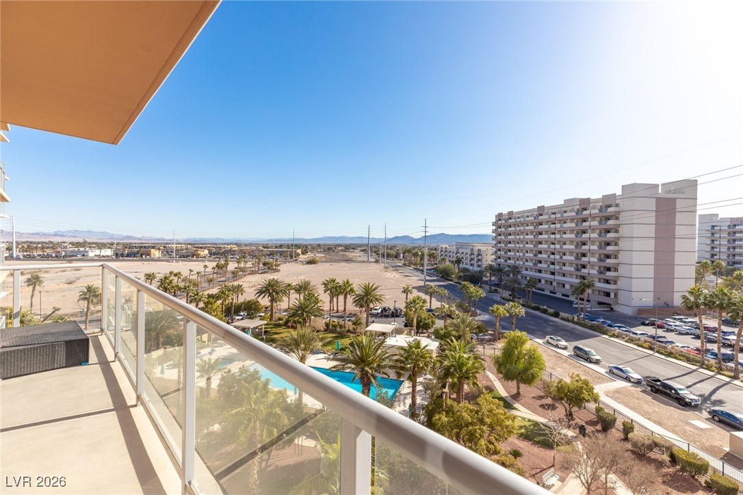 8255 Las Vegas Boulevard 619