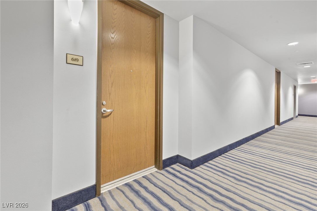 8255 Las Vegas Boulevard 619