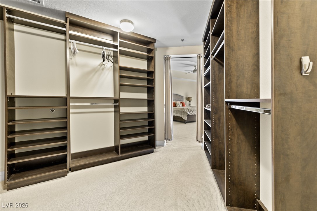 8255 Las Vegas Boulevard 619