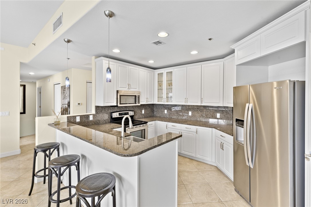 8255 Las Vegas Boulevard 619