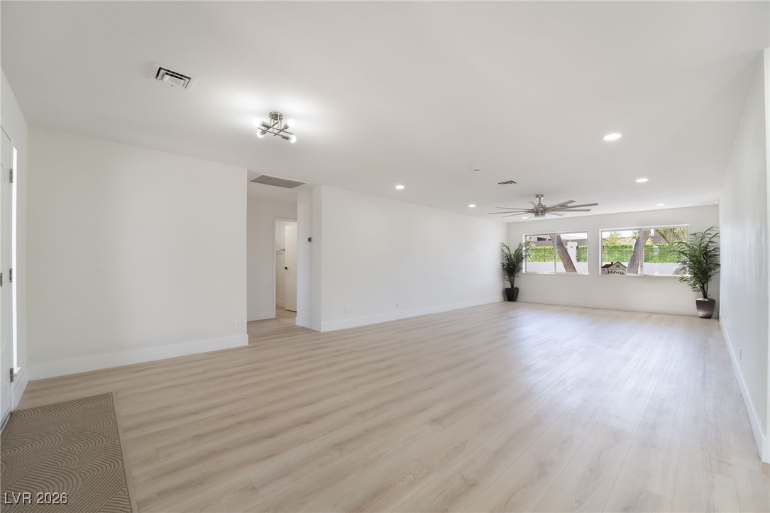 611 East Fairway Road