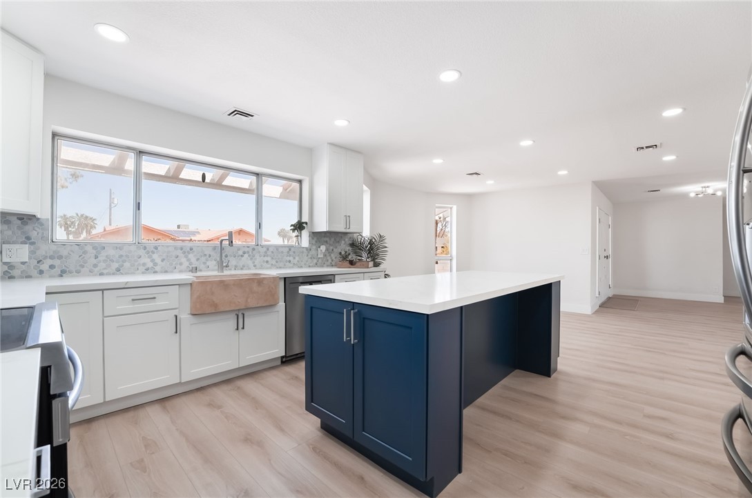 611 East Fairway Road