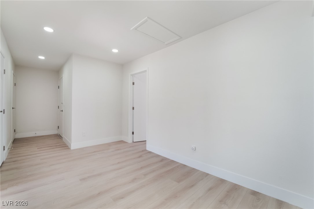 611 East Fairway Road