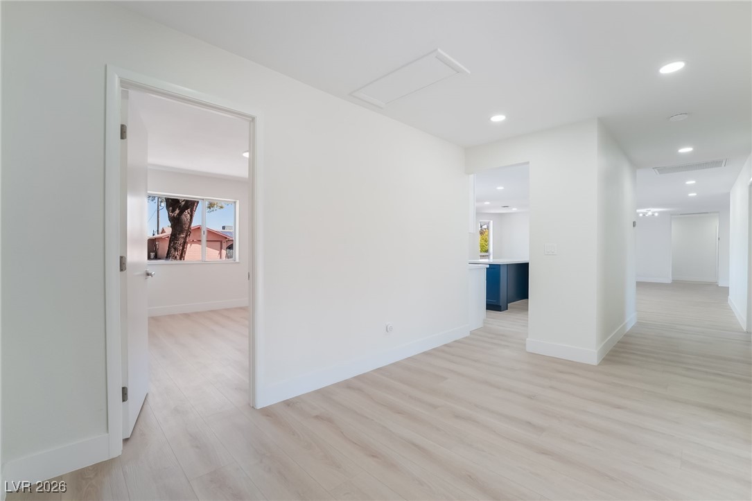 611 East Fairway Road