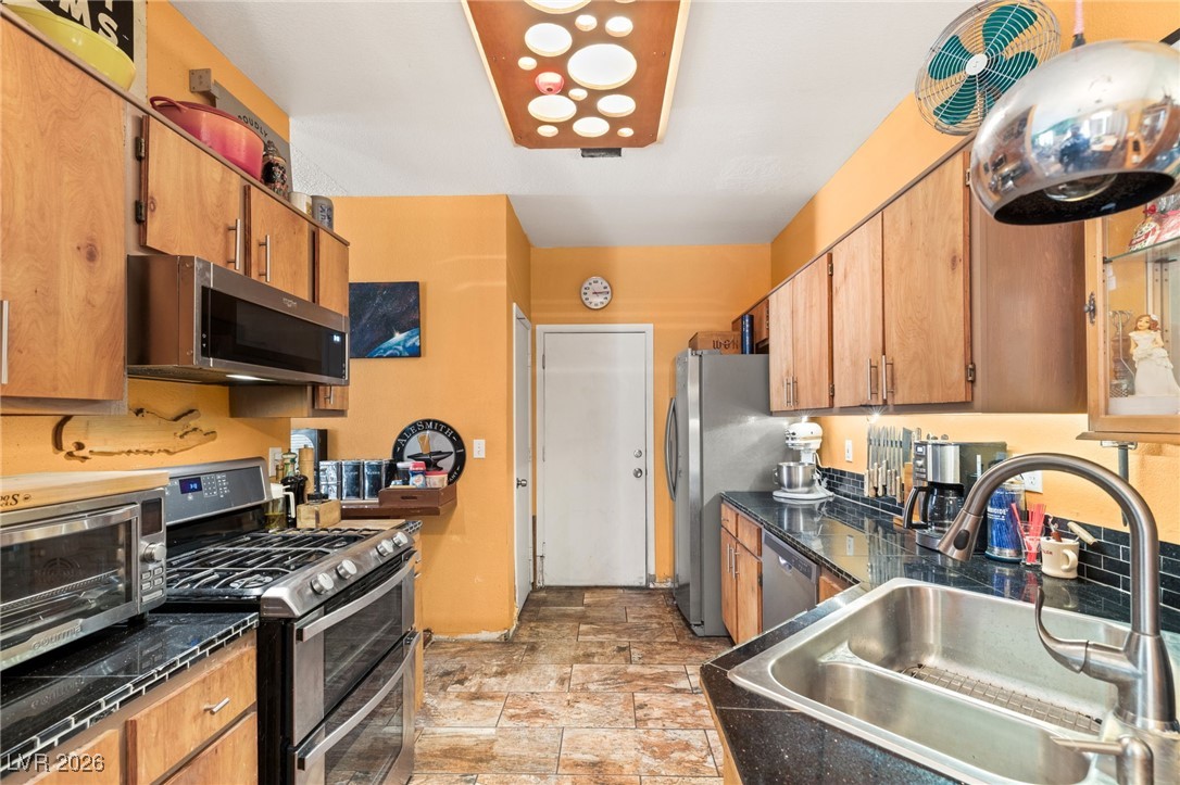 509 Brightwater Street