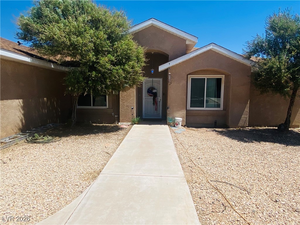 428 Tres Coyotes Street