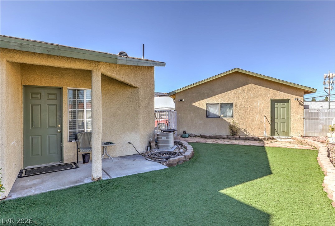 1833 Palo Alto Circle