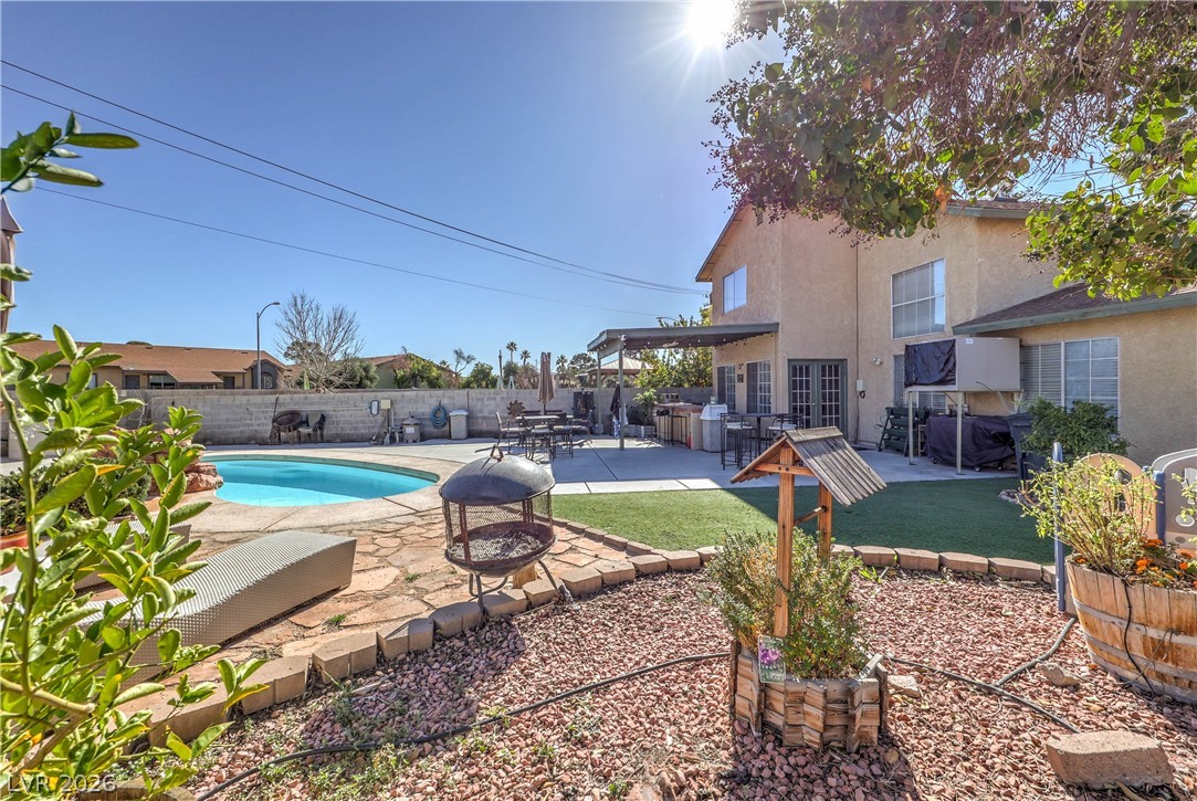 1833 Palo Alto Circle