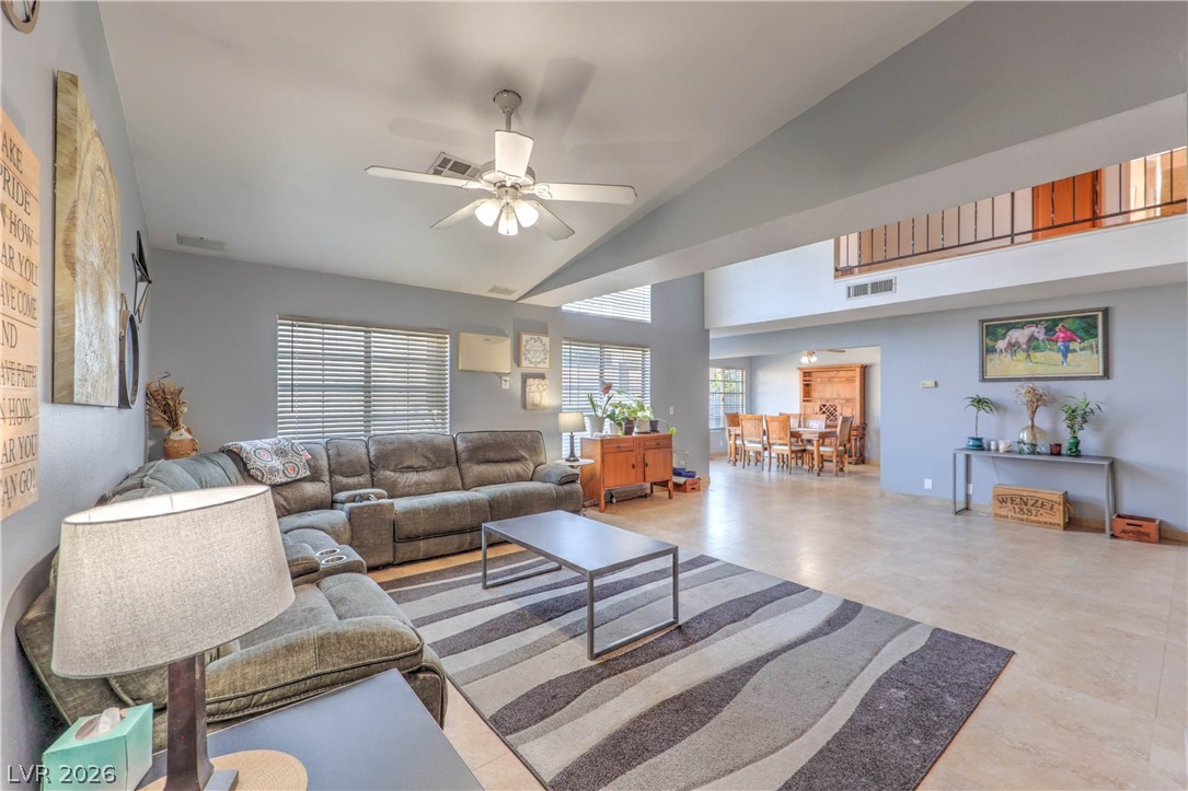 1833 Palo Alto Circle