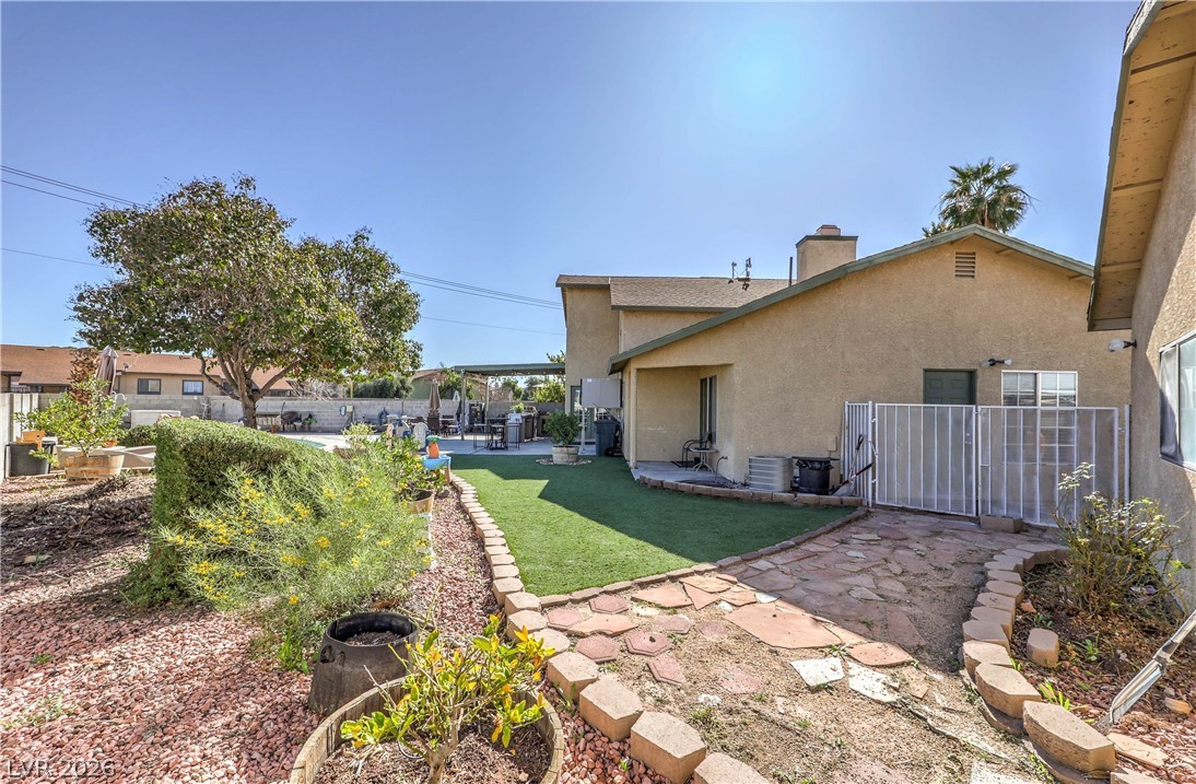 1833 Palo Alto Circle