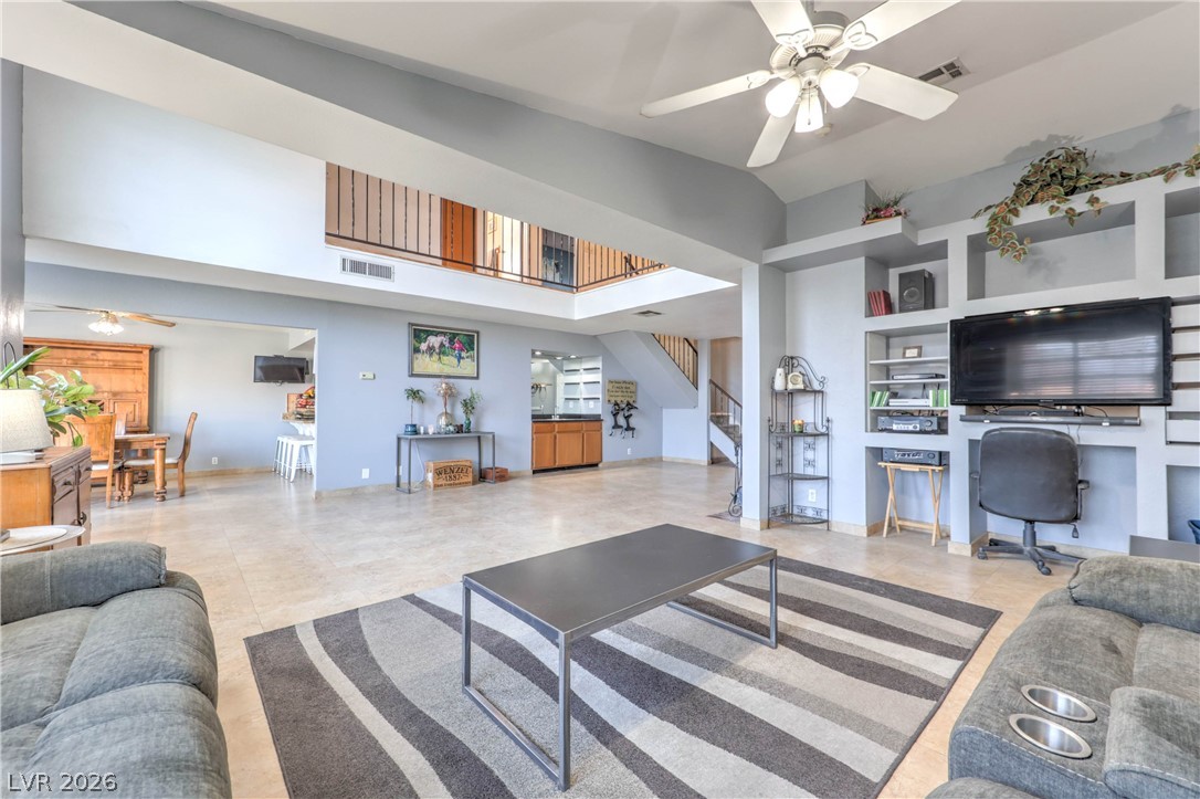 1833 Palo Alto Circle