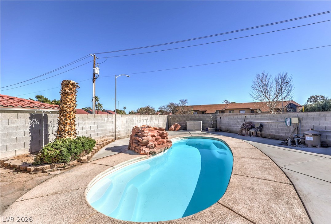 1833 Palo Alto Circle