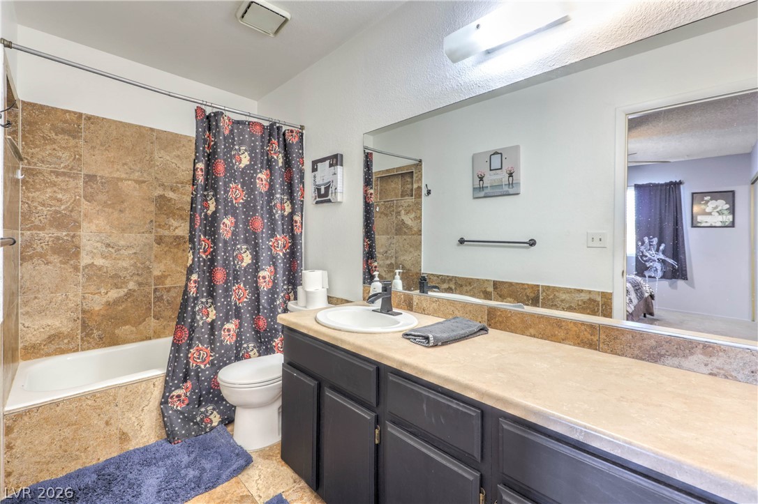 1833 Palo Alto Circle