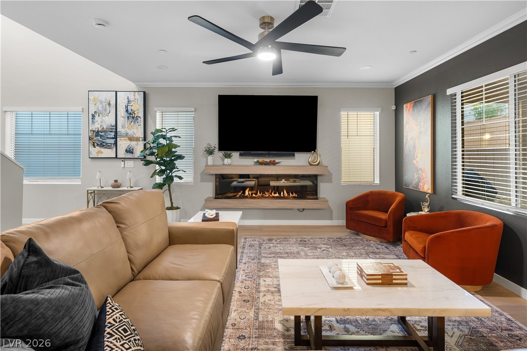 145 Rohan Crest Avenue