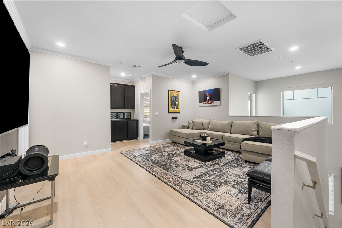 145 Rohan Crest Avenue