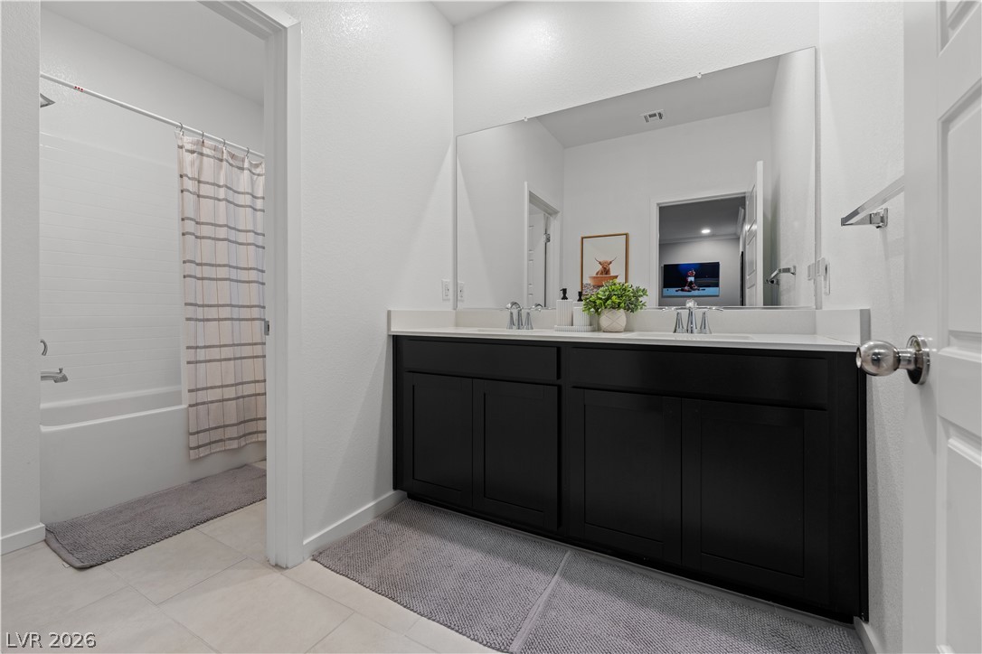 145 Rohan Crest Avenue