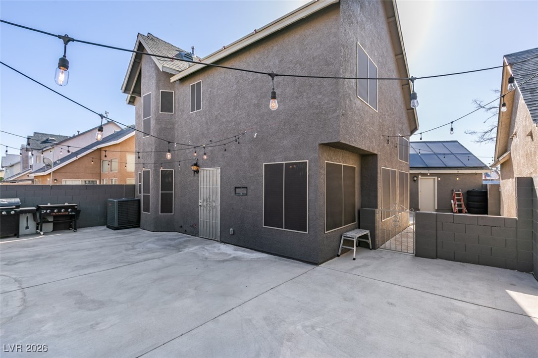 6612 Lombard Drive