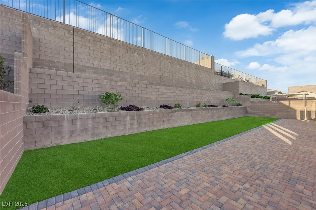 199 Bella Noche Street