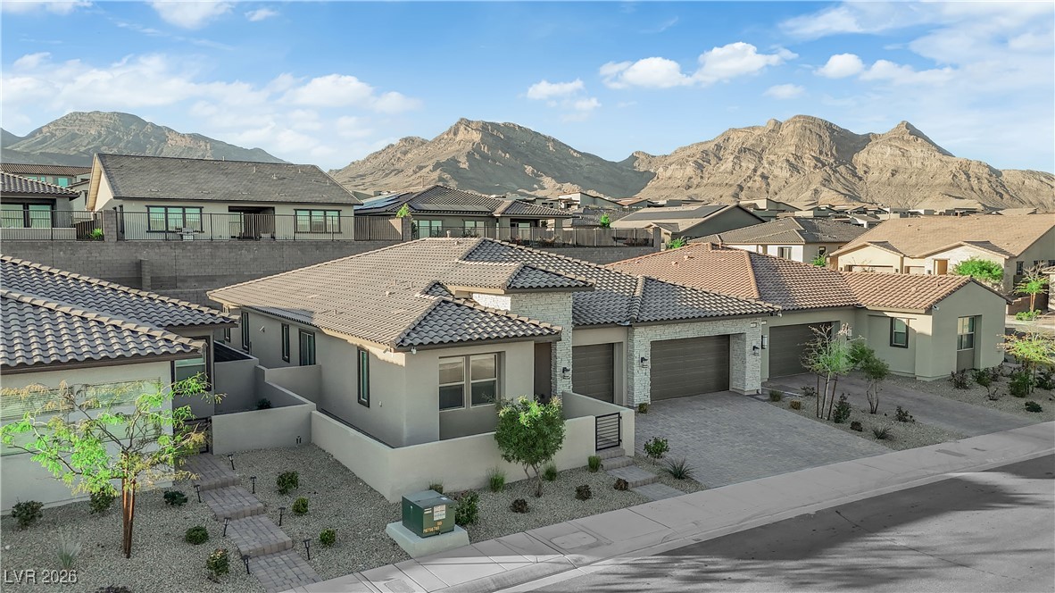 199 Bella Noche Street