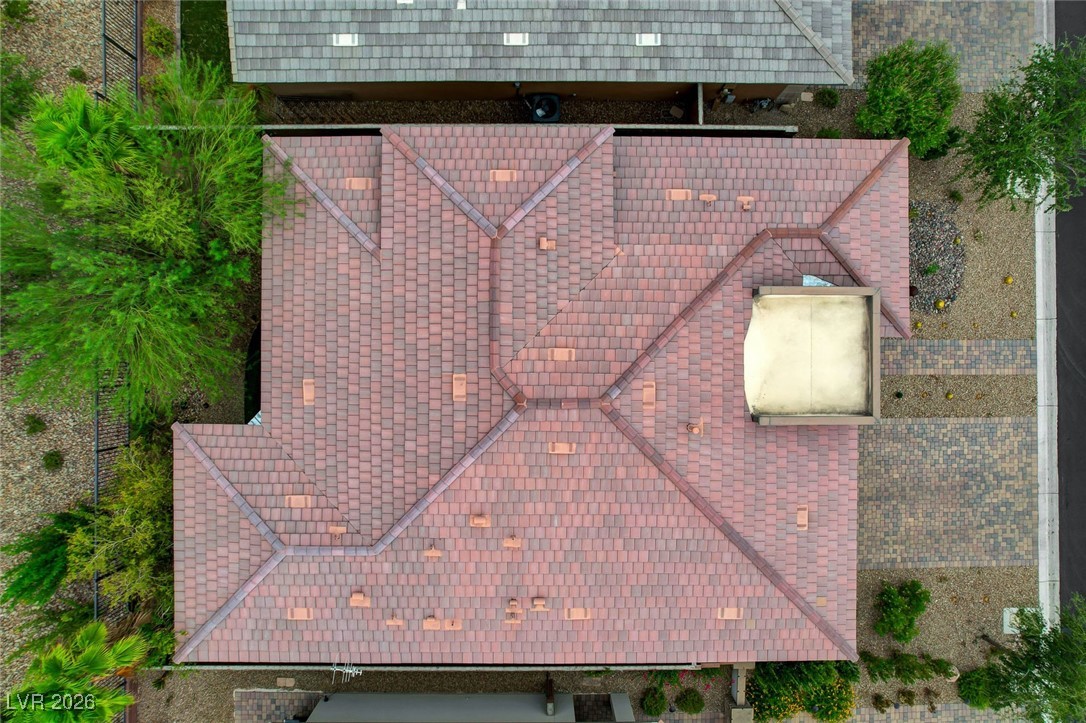 6803 Regency Crest Avenue