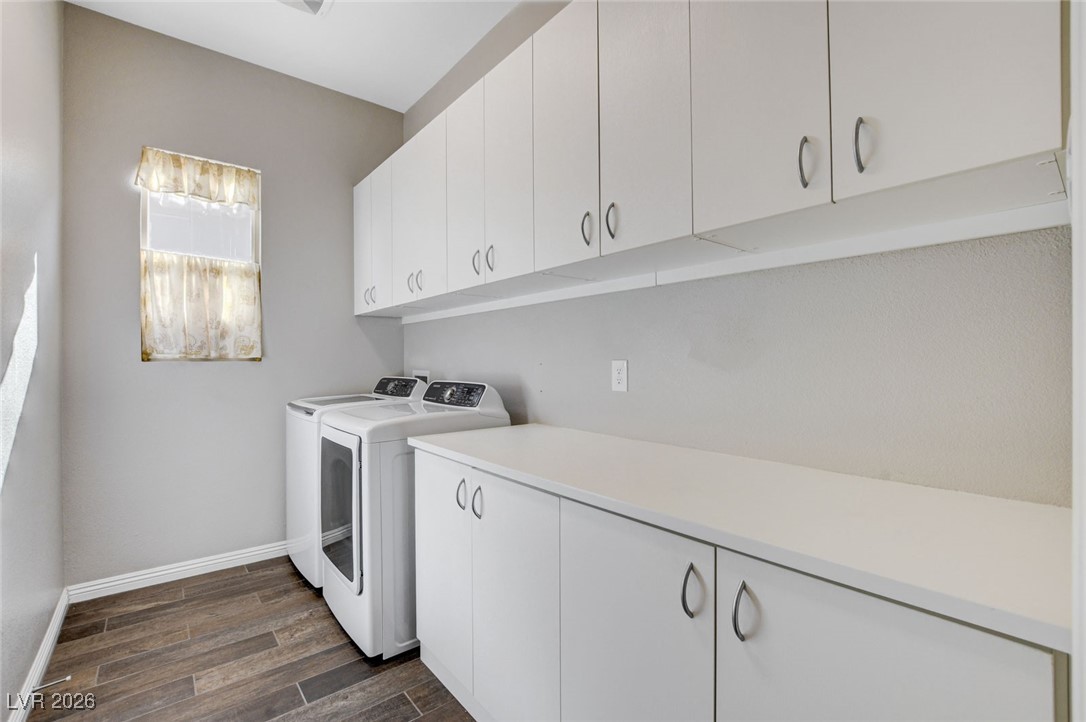 6803 Regency Crest Avenue