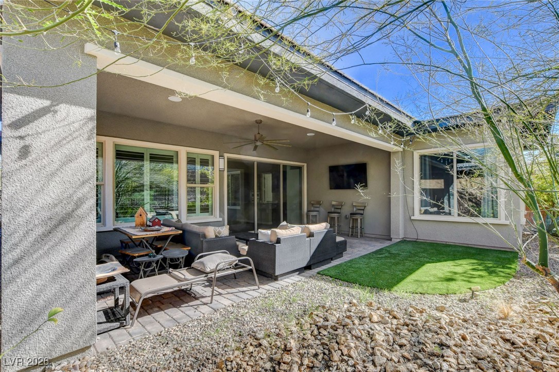 6803 Regency Crest Avenue