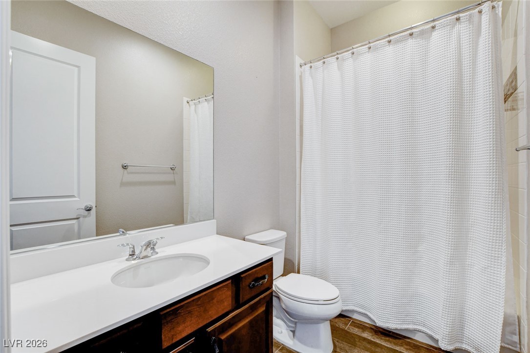 6803 Regency Crest Avenue