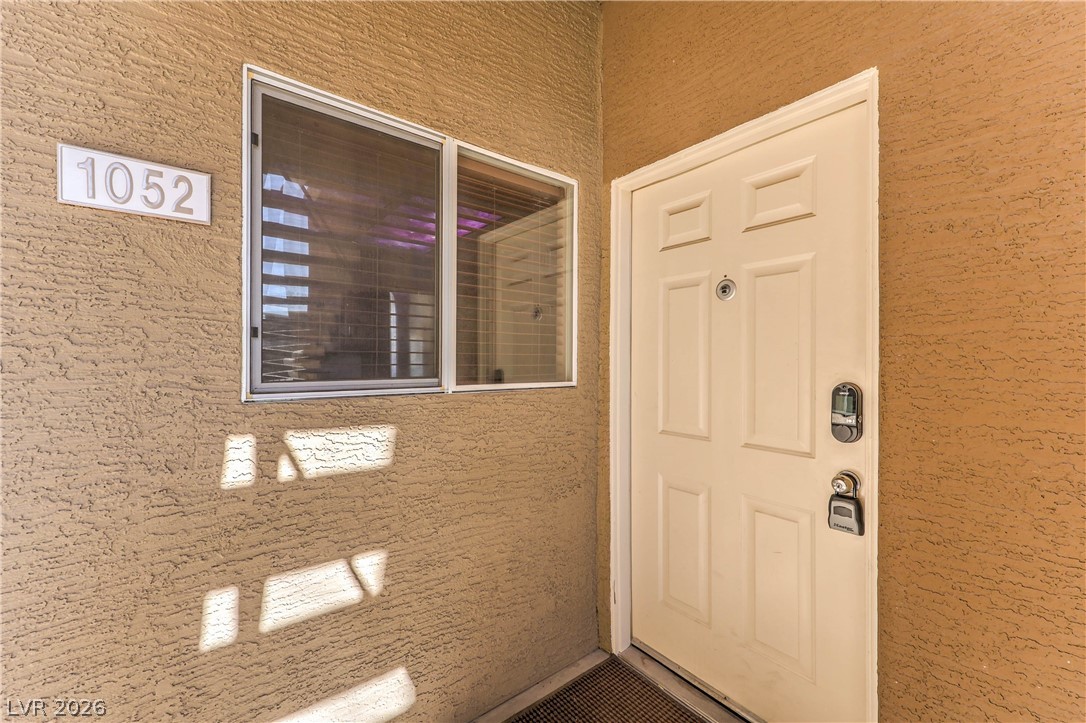 8070 West Russell Road 1052