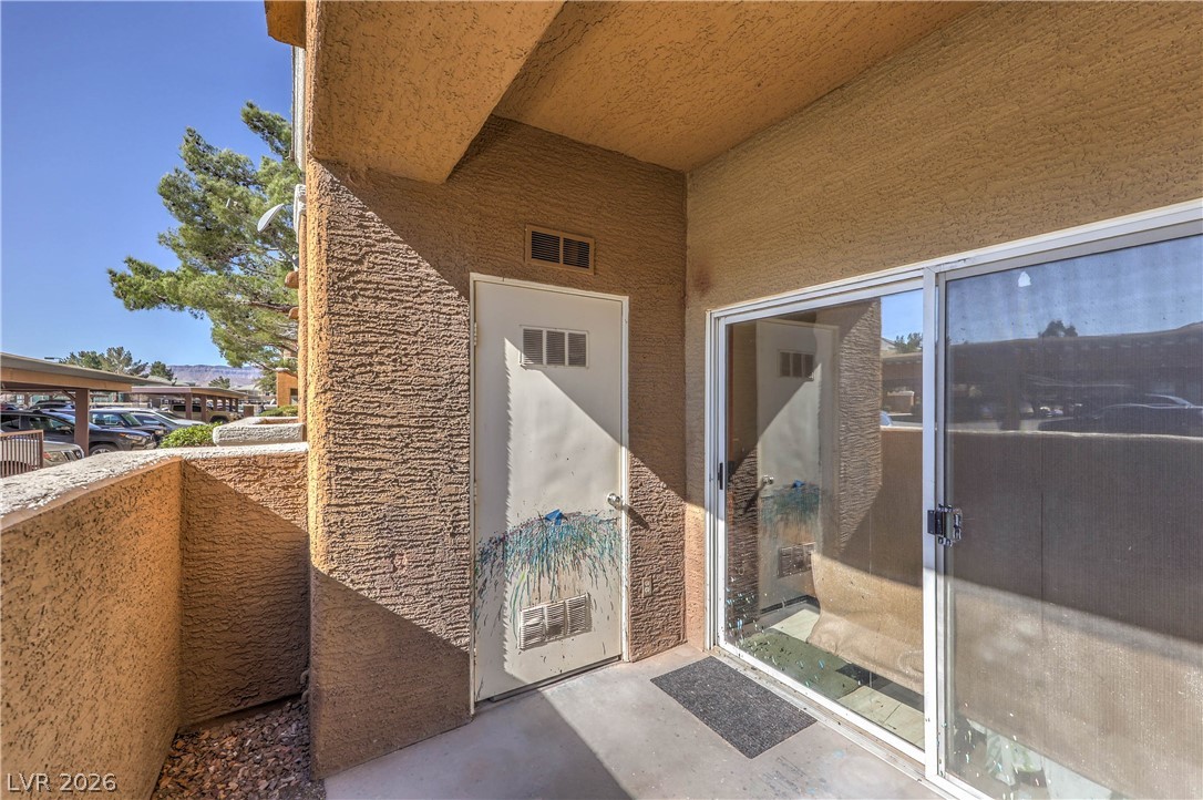 8070 West Russell Road 1052