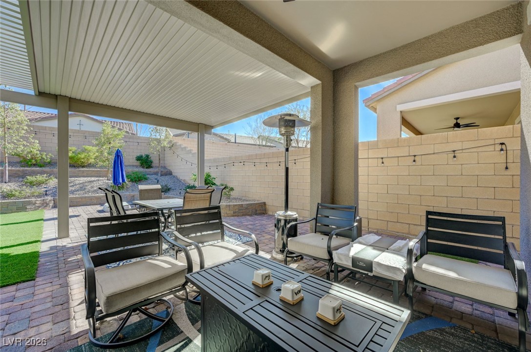 556 Comodo Street