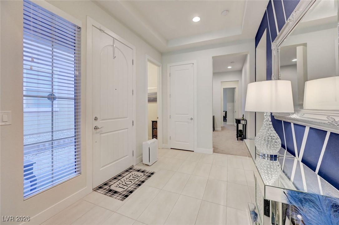 556 Comodo Street